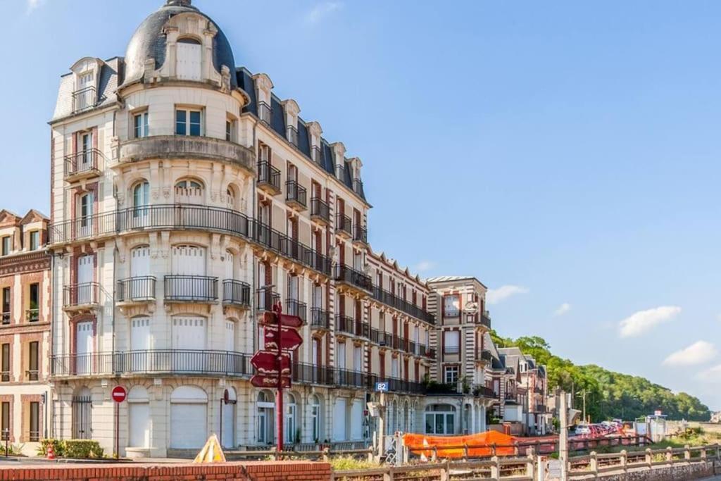 Juste La Plage - Studio Classe 3 Etoiles - Face A La Mer Houlgate Exteriér fotografie