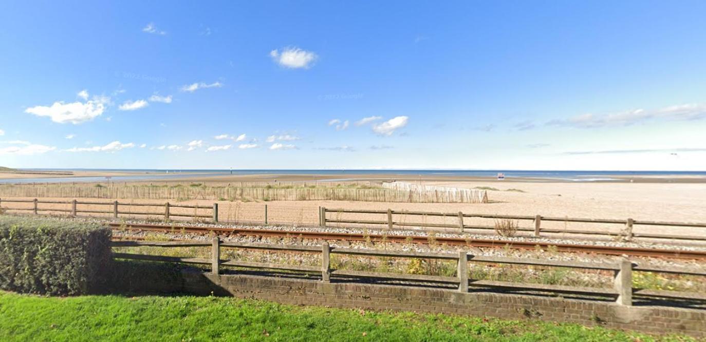 Juste La Plage - Studio Classe 3 Etoiles - Face A La Mer Houlgate Exteriér fotografie
